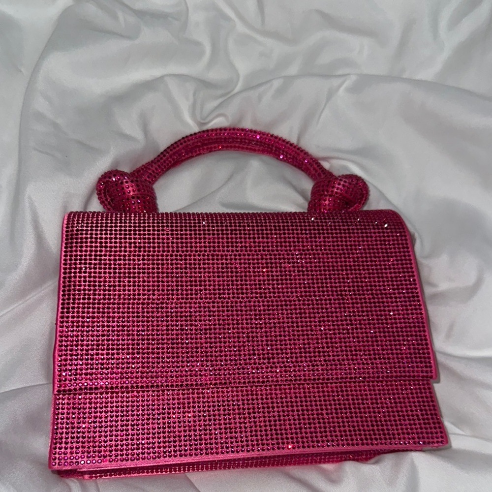 ZARA NEW WOMAN SHIMMERY MINI
CITY BAG FUCHSIA 6280/010